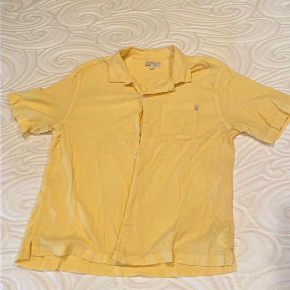 Yellow Casual Button Down Shirt with Soft Fabric